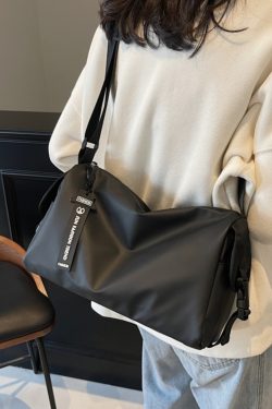 Trendy Nylon Shoulder Bag for Women - Large Capacity Commuting Pillow Crossbody Bag - Versatile Sports Tote 2025