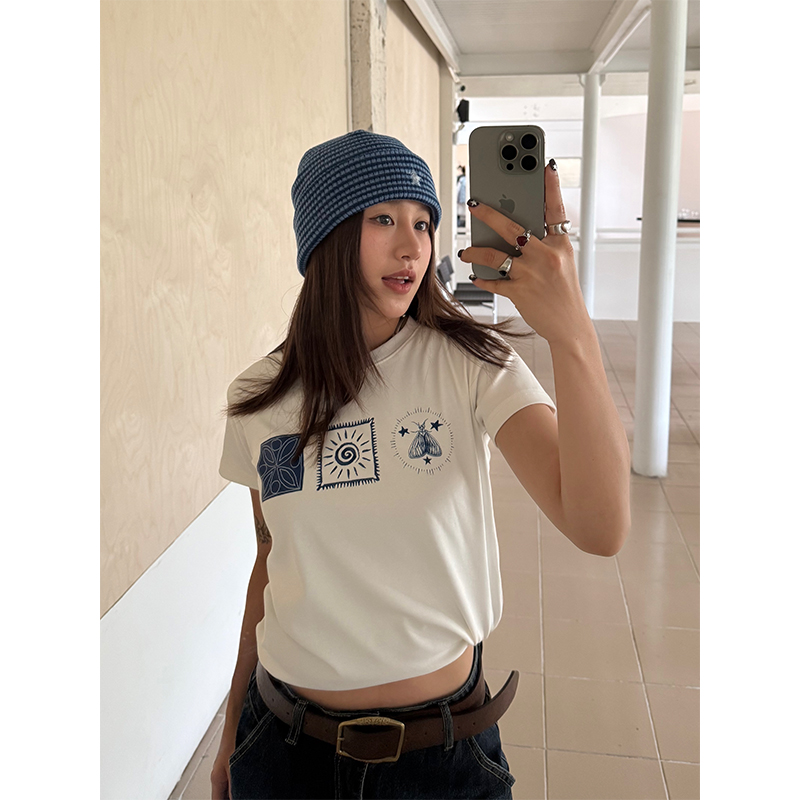 Trendy Printed Round Neck Short Sleeve T-Shirt for Women, Slightly Loose Summer Top, Slimming Fit, Casual Fashion Essential Trendy Printed Round Neck Short Sleeve T-Shirt for Women, Slightly Loose Summer Top, Slimming Fit, Casual Fashion Essential