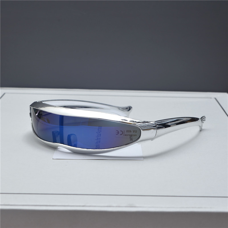 Trendy Punk Retro Laser Sunglasses for Women - Millennial Street Style Cycling and Photography Eyewear Trendy Punk Retro Laser Sunglasses for Women - Millennial Street Style Cycling and Photography Eyewear