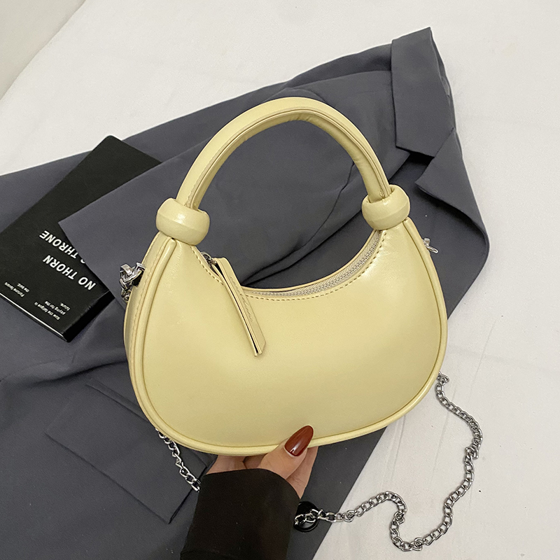 Trendy Red Handbag for Women - Versatile High-End Crossbody & Shoulder Chain Bag - 2025 Fashion Must-Have Trendy Red Handbag for Women - Versatile High-End Crossbody & Shoulder Chain Bag - 2025 Fashion Must-Have