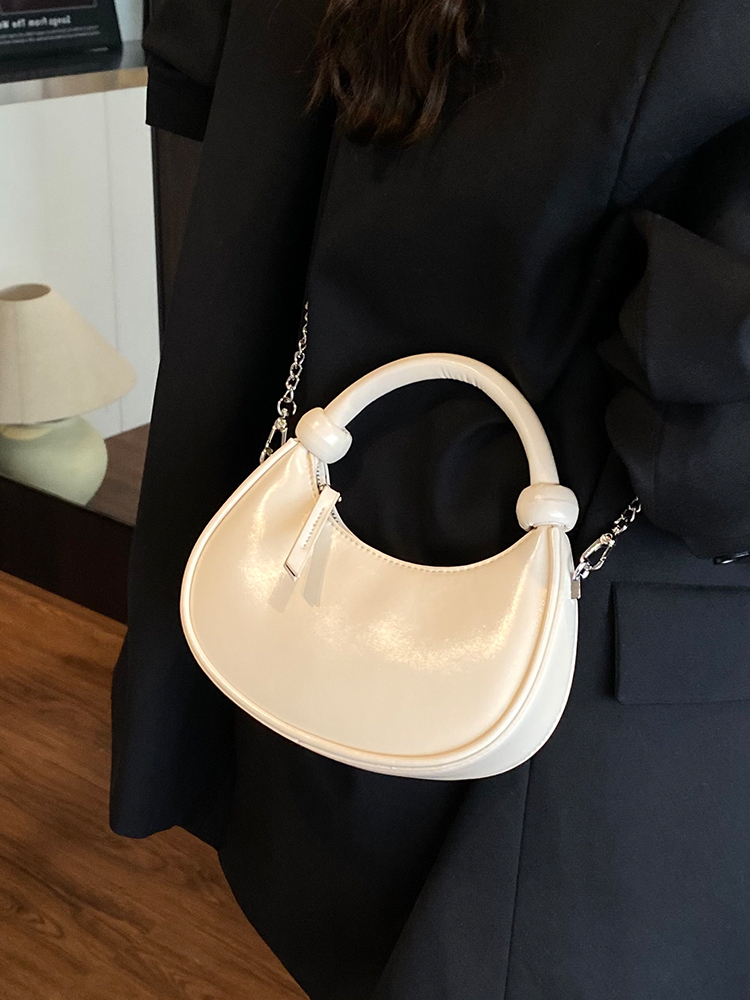 Trendy Red Handbag for Women - Versatile High-End Crossbody & Shoulder Chain Bag - 2025 Fashion Must-Have Trendy Red Handbag for Women - Versatile High-End Crossbody & Shoulder Chain Bag - 2025 Fashion Must-Have