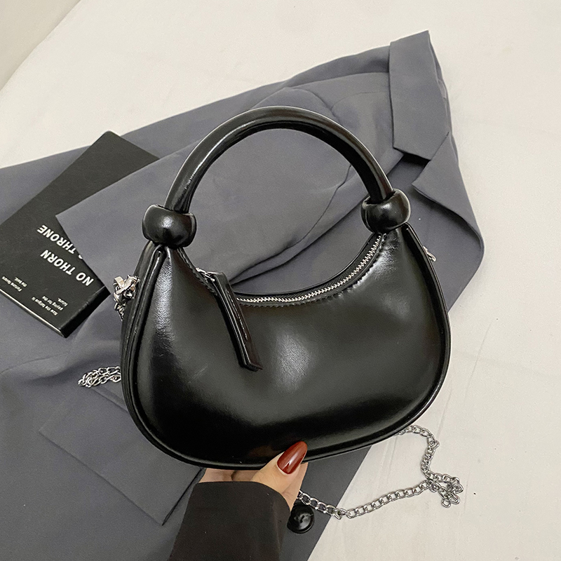 Trendy Red Handbag for Women - Versatile High-End Crossbody & Shoulder Chain Bag - 2025 Fashion Must-Have Trendy Red Handbag for Women - Versatile High-End Crossbody & Shoulder Chain Bag - 2025 Fashion Must-Have