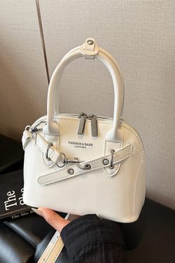 Trendy Red Women's Shoulder Bag - High-End 2025 Commuter Crossbody Shell Bag for Fashion Lovers