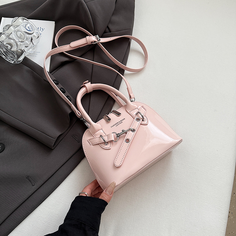 Trendy Red Women's Shoulder Bag - High-End 2025 Commuter Crossbody Shell Bag for Fashion Lovers Trendy Red Women's Shoulder Bag - High-End 2025 Commuter Crossbody Shell Bag for Fashion Lovers