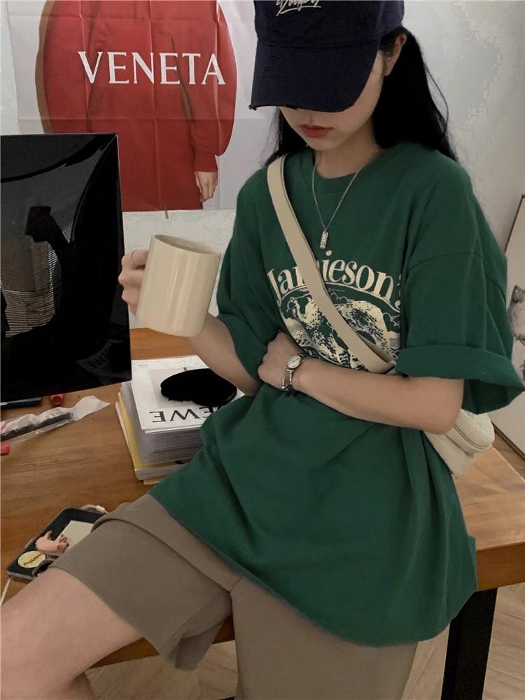 Trendy Retro Pure Cotton Short Sleeve T-Shirt for Men and Women, Plus Size, Loose Fit Hong Kong Style Couple Tee Trendy Retro Pure Cotton Short Sleeve T-Shirt for Men and Women, Plus Size, Loose Fit Hong Kong Style Couple Tee