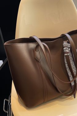 Trendy Retro Women's Tote Bag - Versatile Commuting Shoulder Bag for College Students - Spring Summer 2025 Fashion