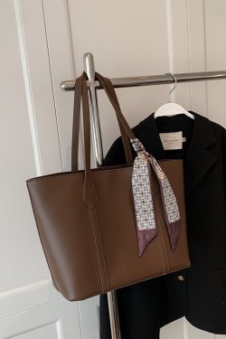 Trendy Retro Women's Tote Bag - Versatile Commuting Shoulder Bag for College Students - Spring Summer 2025 Fashion