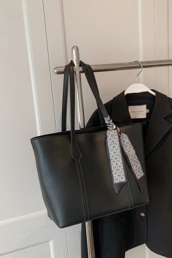 Trendy Retro Women's Tote Bag - Versatile Commuting Shoulder Bag for College Students - Spring Summer 2025 Fashion