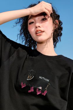 Trendy Sausage Dog Short Sleeve T-Shirt for Couples - American Vintage Loose Fit, Unisex, Summer 2025 Style, Perfect for 90s & Y2K Lovers