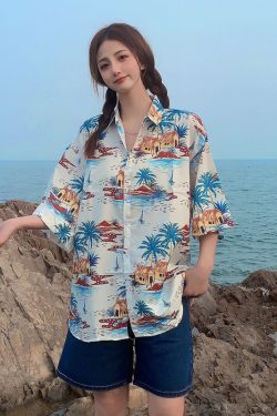 Trendy Short Sleeve Floral Shirt for Women - Hawaiian Beach Style Loose Blouse, 2025 Fashion, Perfect for Summer and Y2K Vibes