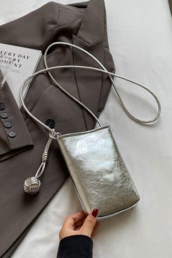 Trendy Silver Crossbody Phone Bag for Women, Lightweight Mini Bag with Unique Texture for Summer 2025 Fashion