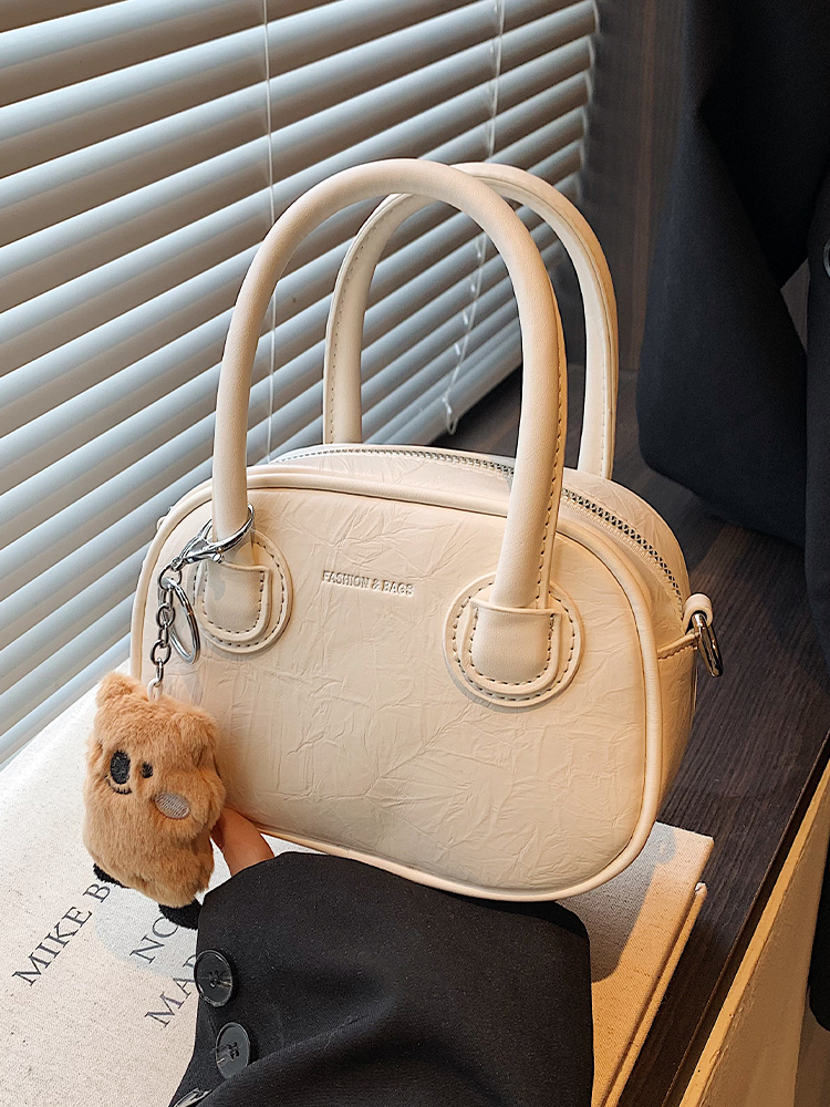 Trendy Silver Women's Handbag 2025 - High-End Small Shoulder Bag & Crossbody for Summer Commuting - Fashionable & Popular Design Trendy Silver Women's Handbag 2025 - High-End Small Shoulder Bag & Crossbody for Summer Commuting - Fashionable & Popular Design