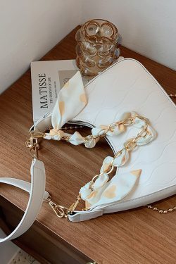 Trendy Spring/Summer 2025 Women's Small Square Crossbody Chain Bag - Versatile Handheld Underarm Fashion Accessory
