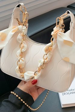 Trendy Spring/Summer 2025 Women's Small Square Crossbody Chain Bag - Versatile Handheld Underarm Fashion Accessory
