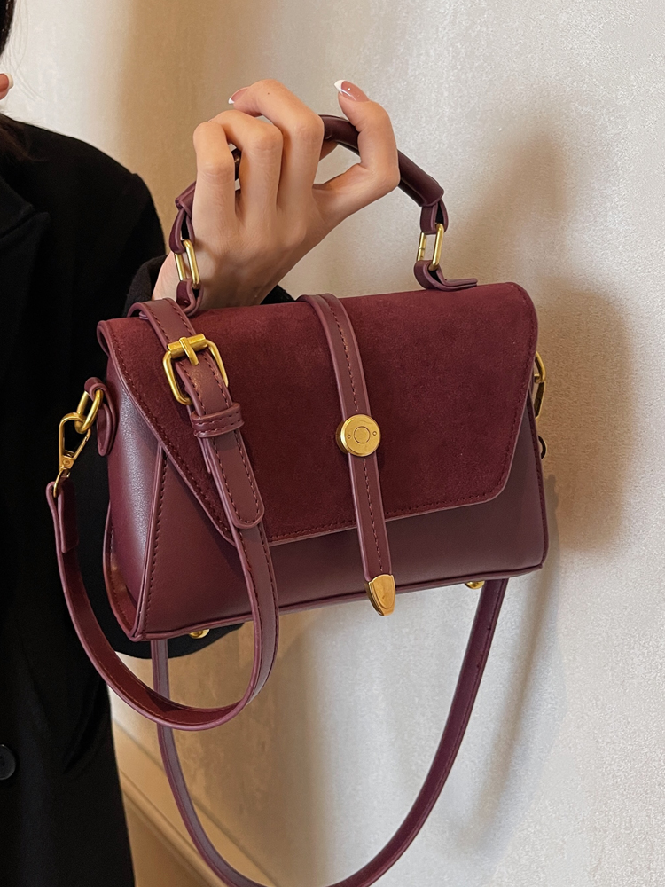 Trendy Suede Patchwork Crossbody Bag for Women - Versatile Small Commuter Design for Spring-Summer 2025 Trendy Suede Patchwork Crossbody Bag for Women - Versatile Small Commuter Design for Spring-Summer 2025