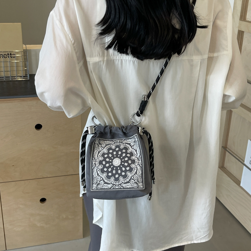 Trendy Summer 2025 Embroidered Khaki Bucket Bag for Women, Nylon Crossbody Phone Bag, Y2K Style Trendy Summer 2025 Embroidered Khaki Bucket Bag for Women, Nylon Crossbody Phone Bag, Y2K Style