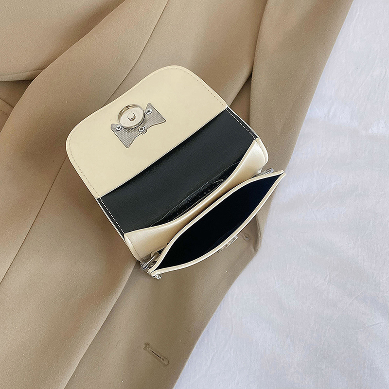 Trendy Summer Crossbody Mini Bag for Women - High-End Touch Screen Silver Phone Bag 2025 Fashion Accessory Trendy Summer Crossbody Mini Bag for Women - High-End Touch Screen Silver Phone Bag 2025 Fashion Accessory