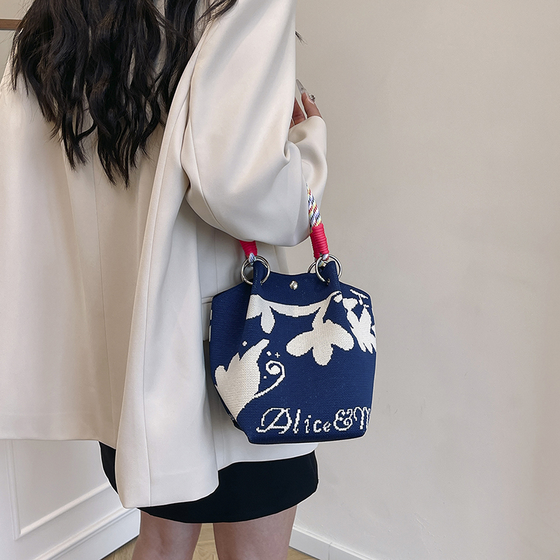 Trendy Summer Embroidered Purple Bucket Tote Bag for Women - Fresh 2025 Phone Bag, Cute Design, Fashionable Accessory Trendy Summer Embroidered Purple Bucket Tote Bag for Women - Fresh 2025 Phone Bag, Cute Design, Fashionable Accessory