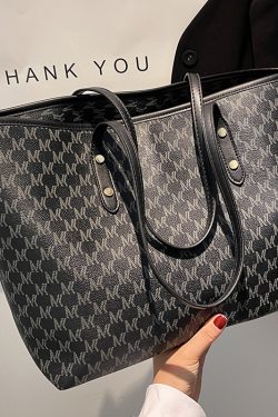 Trendy Textured Tote Bag for Women - High-Capacity Versatile Commuter Bag, 2025 Chic Style