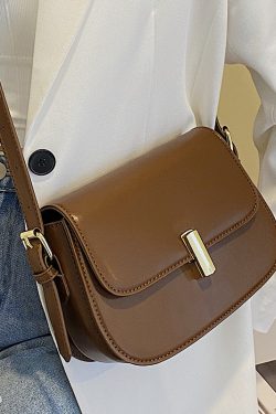 Trendy Women's 2025 Retro Crossbody Bag - Versatile Fashionable Shoulder Bag for Stylish Outfits