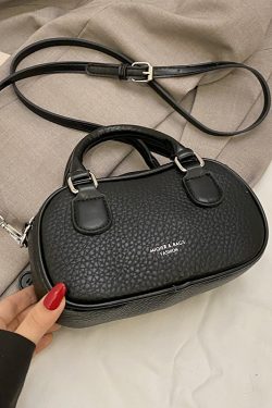 Trendy Women's High-End Shoulder Bag 2025 - Versatile Crossbody Handbag for Commuting and Daily Use