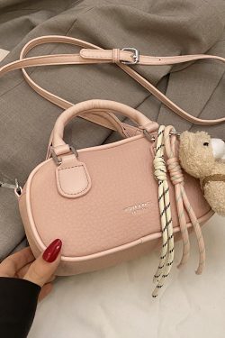 Trendy Women's High-End Shoulder Bag 2025 - Versatile Crossbody Handbag for Commuting and Daily Use