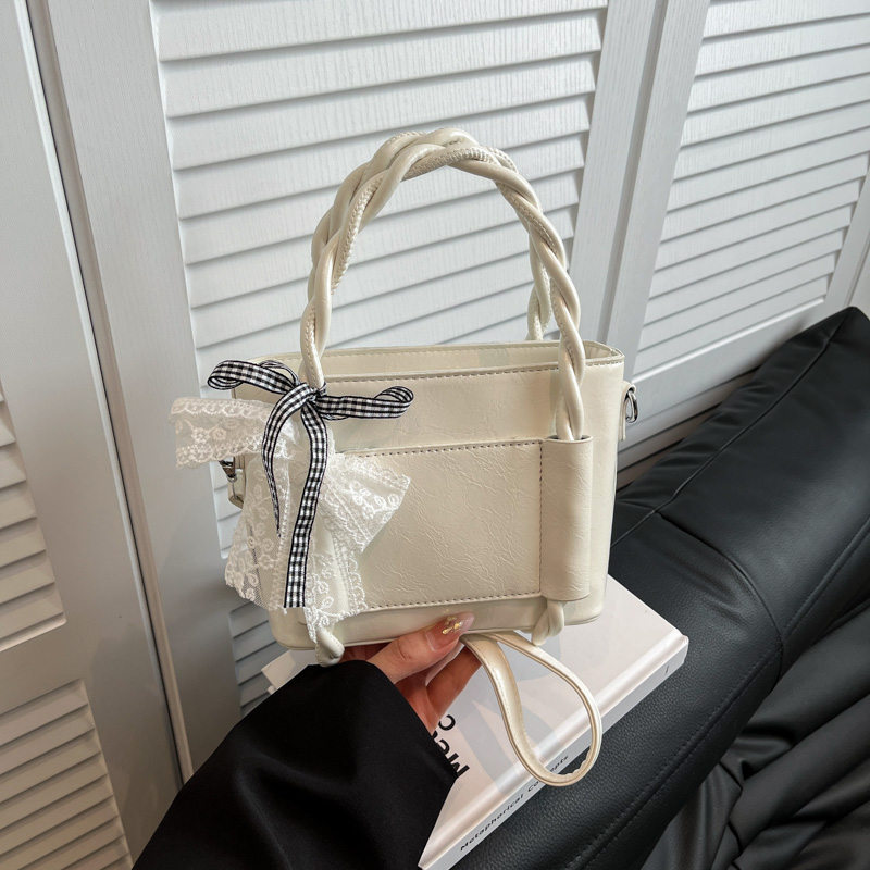 Trendy Women's High-End Tote Bag 2025 - Fashionable Commuting Shoulder Crossbody Bucket Bag for Everyday Style Trendy Women's High-End Tote Bag 2025 - Fashionable Commuting Shoulder Crossbody Bucket Bag for Everyday Style