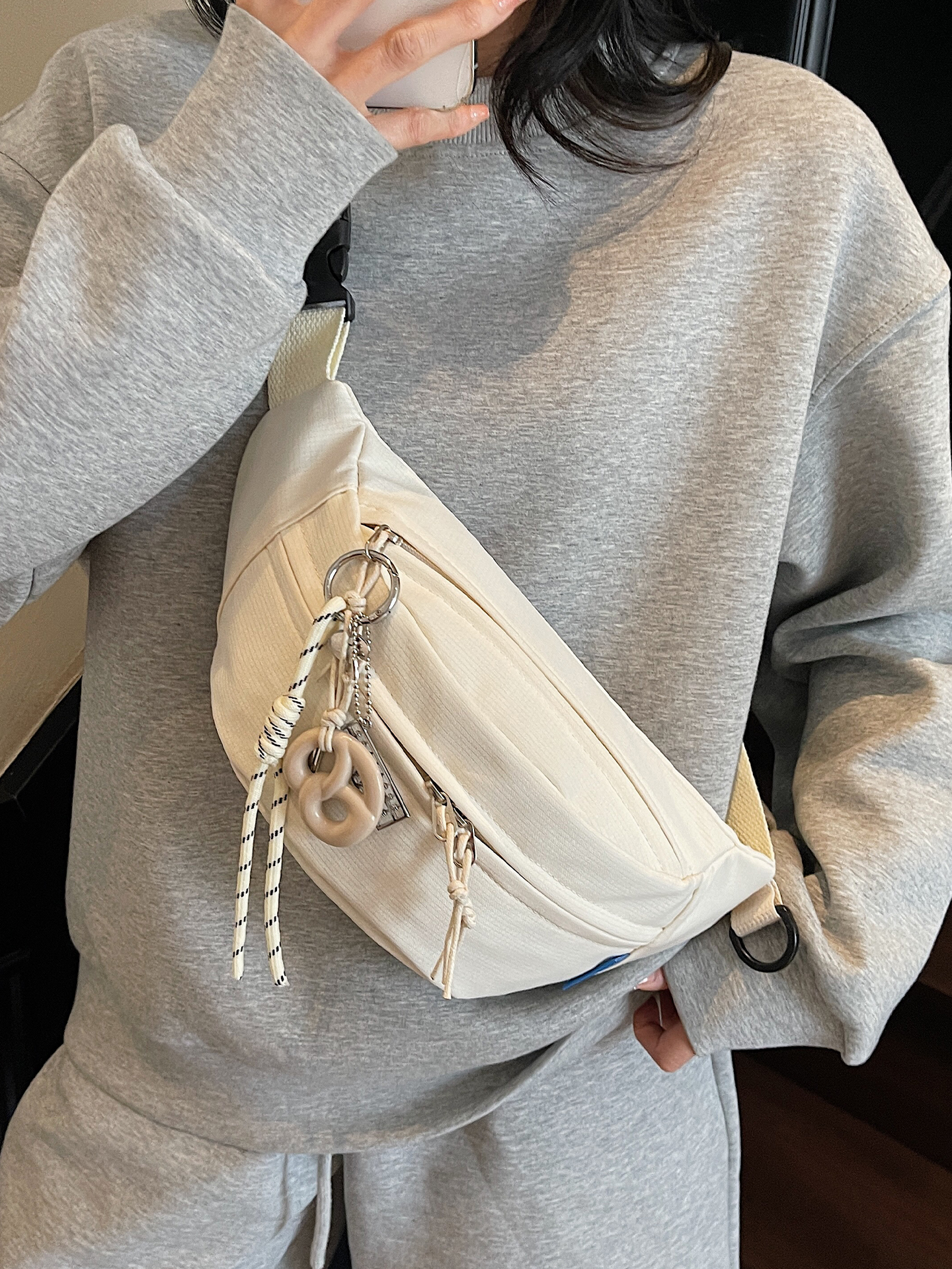 Trendy Women's Leisure Chest Bag 2025, Versatile Shoulder & Crossbody Bag, Popular High-End Fashion Accessory Trendy Women's Leisure Chest Bag 2025, Versatile Shoulder & Crossbody Bag, Popular High-End Fashion Accessory