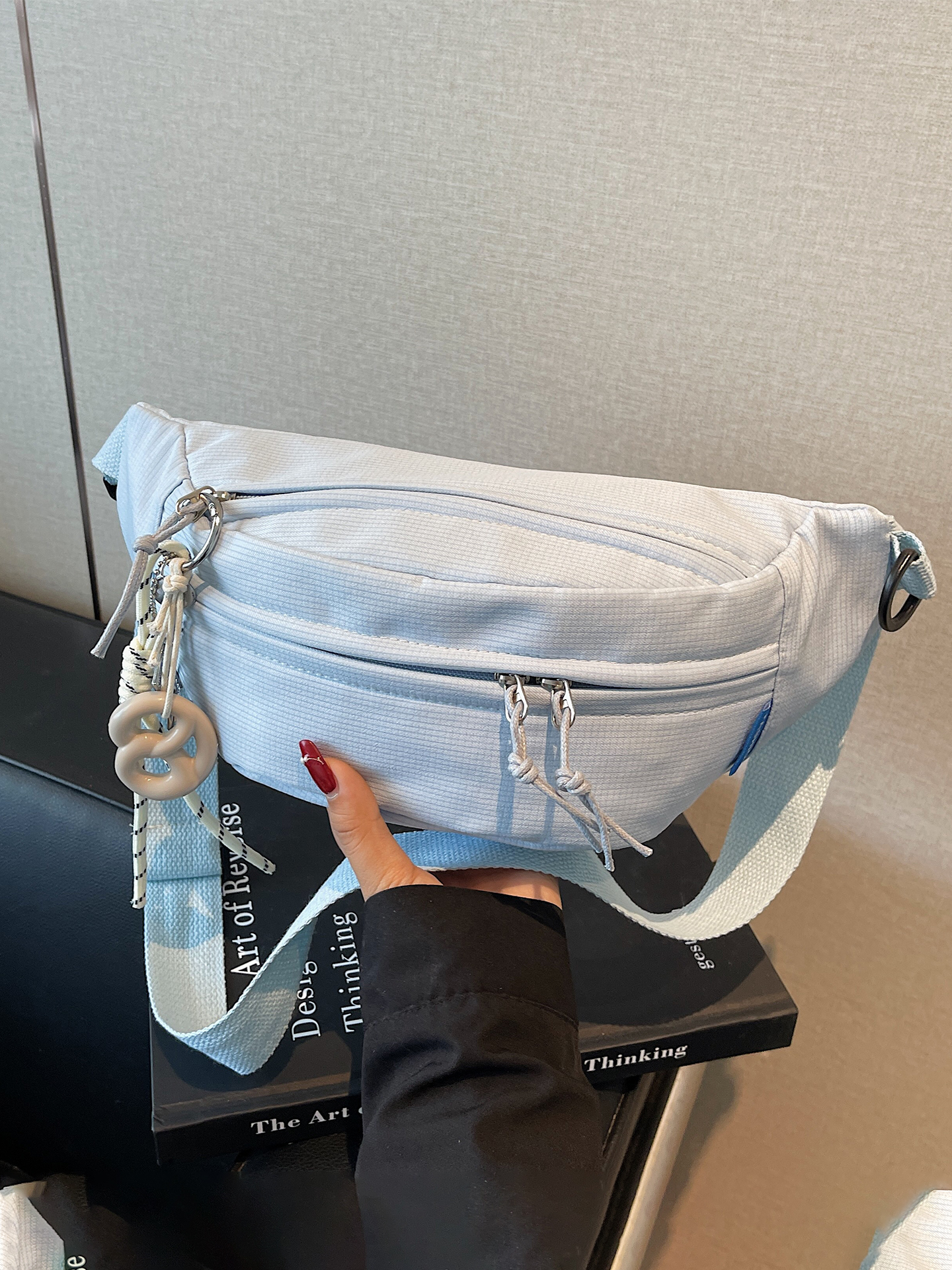 Trendy Women's Leisure Chest Bag 2025, Versatile Shoulder & Crossbody Bag, Popular High-End Fashion Accessory Trendy Women's Leisure Chest Bag 2025, Versatile Shoulder & Crossbody Bag, Popular High-End Fashion Accessory