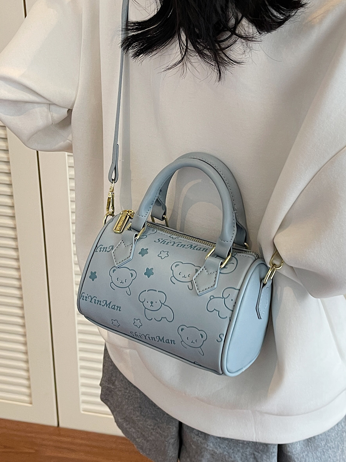 Trendy Women's Light Luxury Handbag 2025 - Versatile Shoulder & Crossbody Bag for Modern Chic Style Trendy Women's Light Luxury Handbag 2025 - Versatile Shoulder & Crossbody Bag for Modern Chic Style