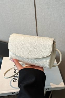 Trendy Women's Red Shoulder Crossbody Bag 2025 - Versatile Small Handbag for Fashionable Everyday Use