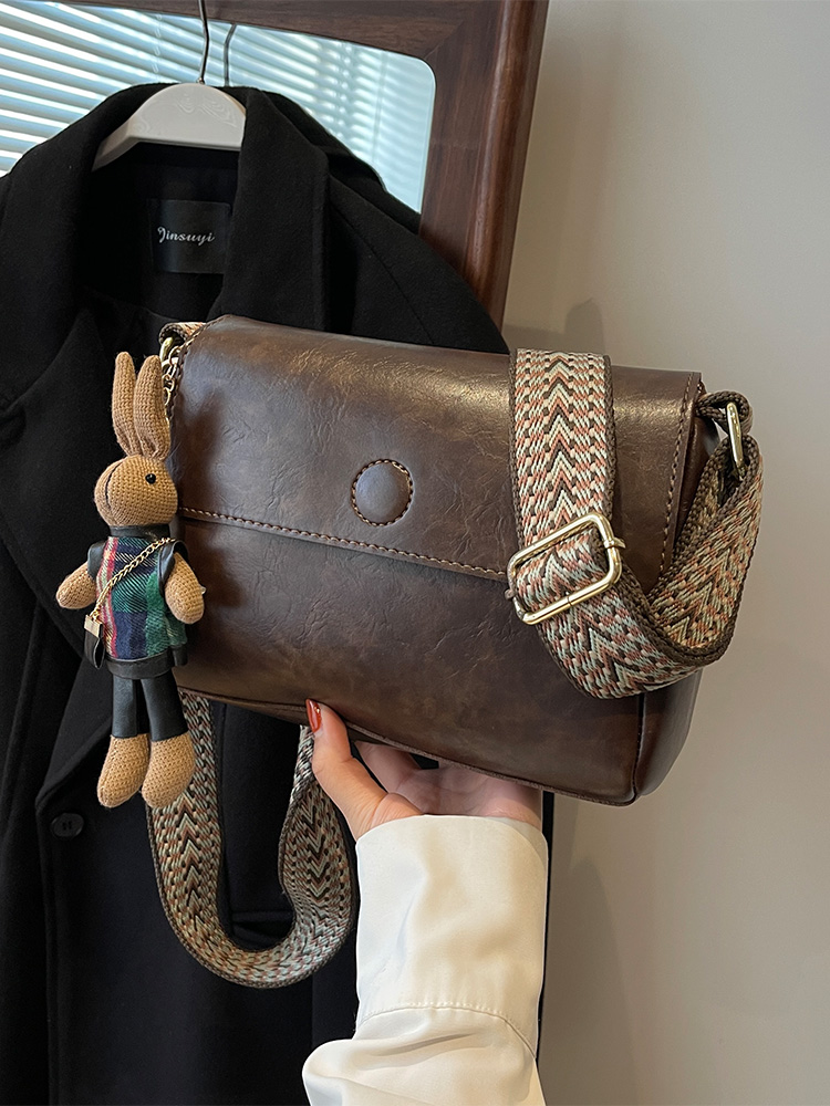 Trendy Women's Retro Small Square Bag 2025 - High-End Spring Shoulder Crossbody Handbag Trendy Women's Retro Small Square Bag 2025 - High-End Spring Shoulder Crossbody Handbag