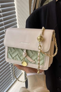 Trendy Women's Summer Diagonal Cross Small Square Bag - Diamond Quilted Chain Shoulder Bag for High-End Fashion 2025