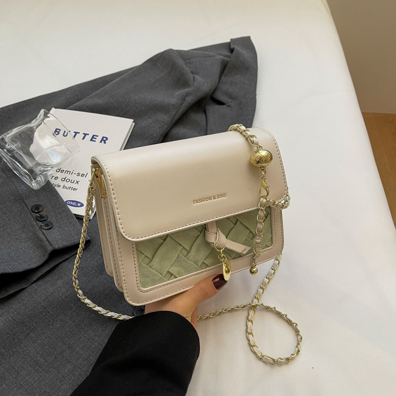 Trendy Women's Summer Diagonal Cross Small Square Bag - Diamond Quilted Chain Shoulder Bag for High-End Fashion 2025 Trendy Women's Summer Diagonal Cross Small Square Bag - Diamond Quilted Chain Shoulder Bag for High-End Fashion 2025