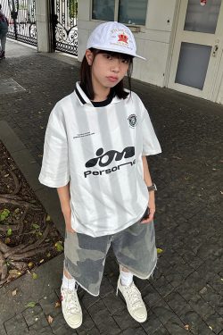 Unisex American Retro Striped Polo T-Shirt - Short Sleeve Sports Jersey Casual Top for Street Style