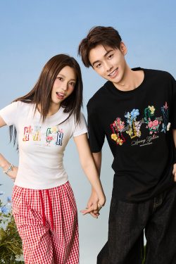 Unisex Hand-Drawn 3D Yarn Flower Loose Round Neck Short Sleeve T-shirt - Trendy Children's Wear, Perfect for Y2K and Casual Style