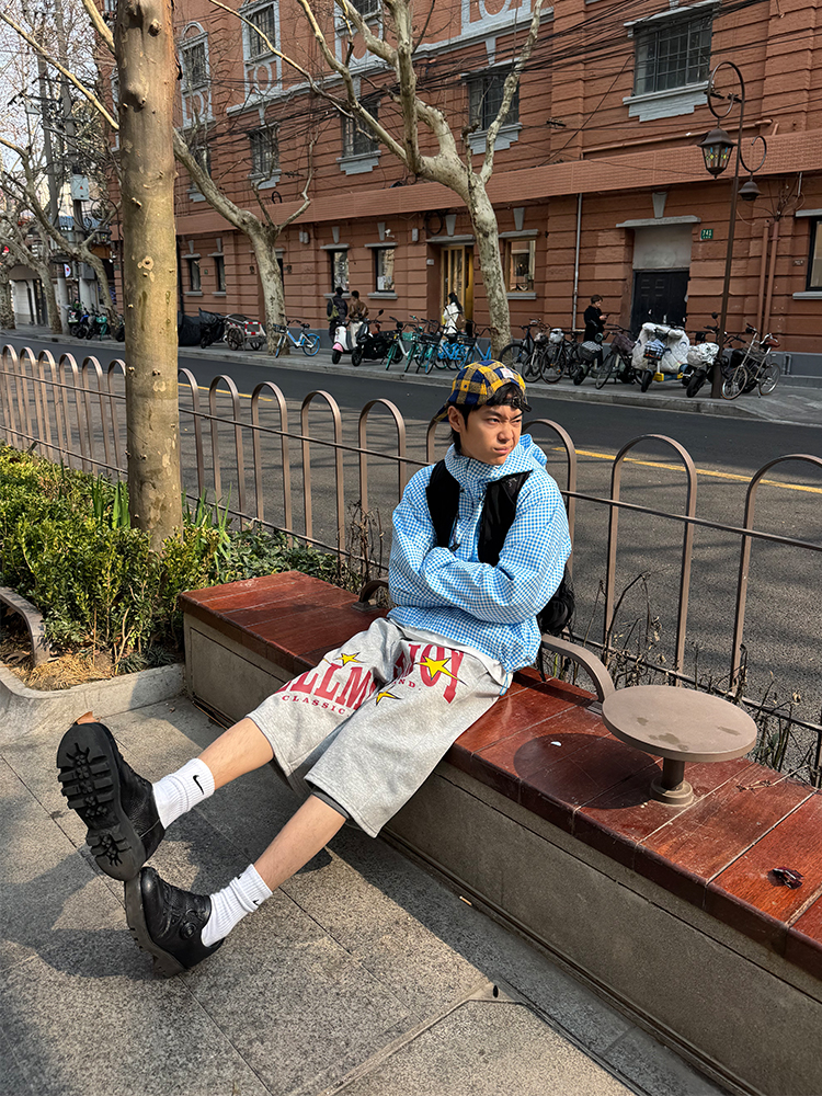 Unisex Wide-Leg Seven-Point Pants with Vintage Star Letter Print - Casual Loose Fit Summer Shorts Unisex Wide-Leg Seven-Point Pants with Vintage Star Letter Print - Casual Loose Fit Summer Shorts