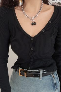 V-neck Embroidered Knitted Cardigan Base Top for Busty Girls - American Vintage Style, Spring 2025 Fashion Essential
