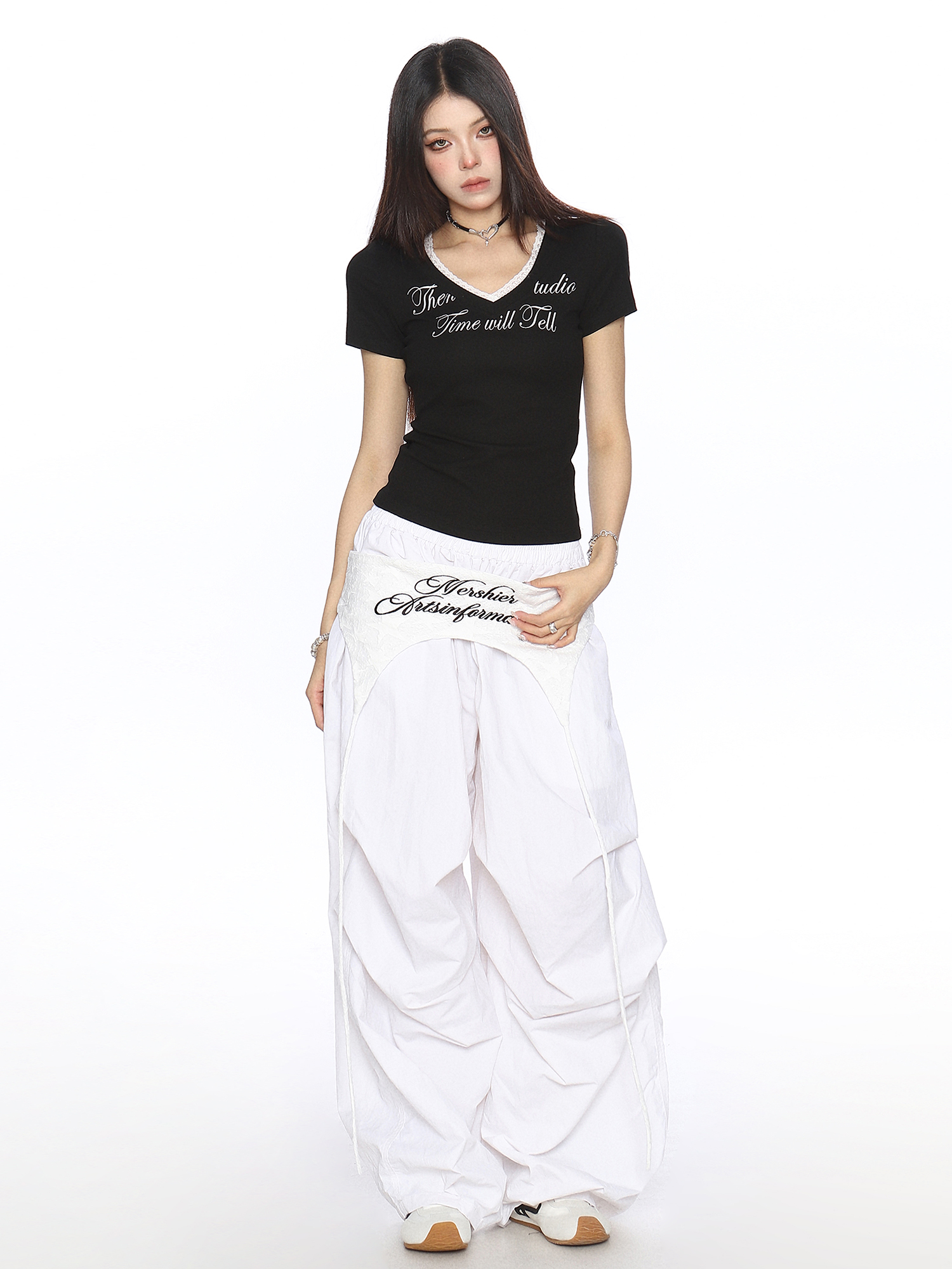 V-neck Lace-Trimmed Letter Short-Sleeve Cropped T-Shirt for Women - Summer Slim-Fit American Style 90s Trendy Top V-neck Lace-Trimmed Letter Short-Sleeve Cropped T-Shirt for Women - Summer Slim-Fit American Style 90s Trendy Top