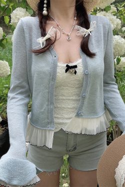 Versatile Heavy-Duty Bell Sleeve Lace Fairy Knitted Cardigan - Sun Protection Air Conditioning Shirt for Stylish Layering