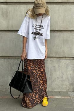 Vintage American Retro Car Pattern Oversized Short-Sleeve T-Shirt for Women - Summer Y2K Trendy Hot Girl Top