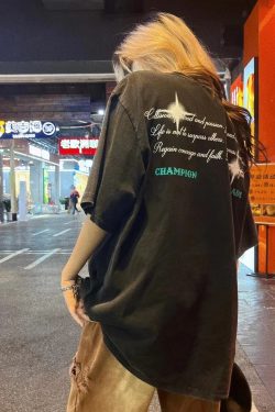 Vintage Distressed Short Sleeve T-Shirt for Men and Women - 2025 Summer American Streetwear Hip Hop High Street Fashion