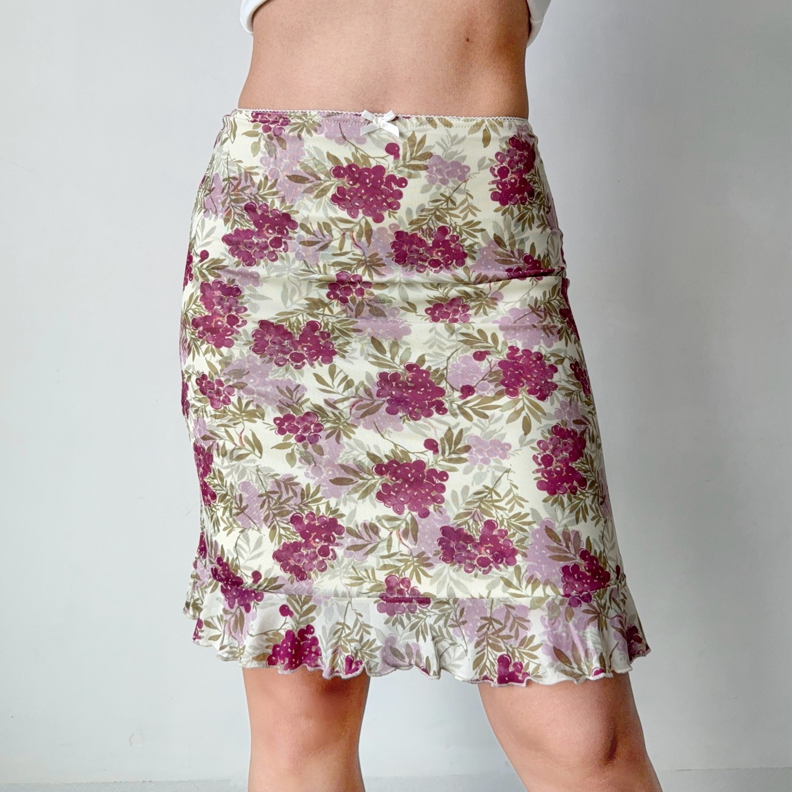 Vintage Floral Print Ruffled Bodycon Skirt - DIY French Style, Perfect for 90s and Y2K Fashion Lovers Vintage Floral Print Ruffled Bodycon Skirt - DIY French Style, Perfect for 90s and Y2K Fashion Lovers