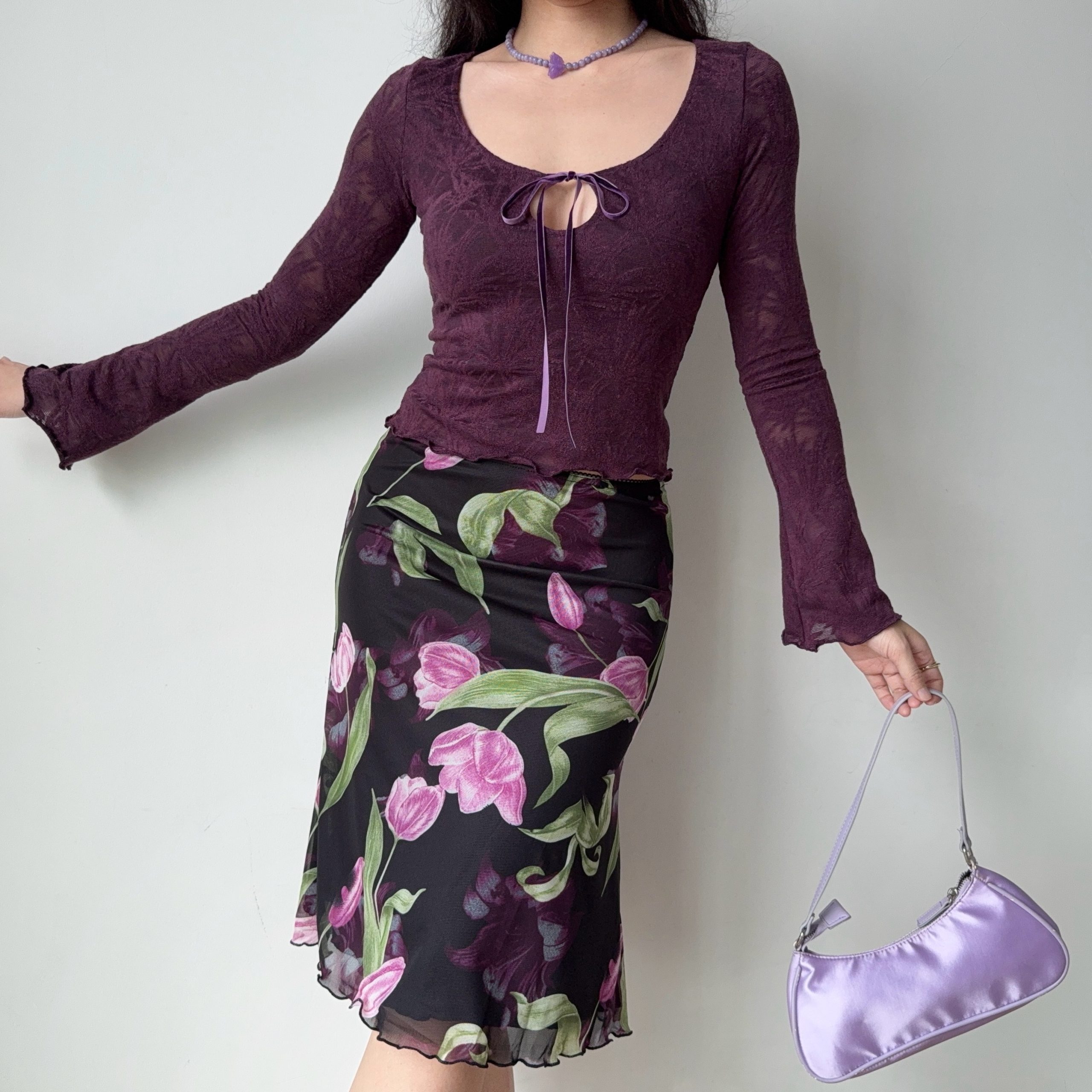 Vintage Jacquard Lace-Up Long Sleeve U-Neck Top for Women - Slim Fit American Style T-Shirt, Perfect for 90s and Y2K Fashion Lovers Vintage Jacquard Lace-Up Long Sleeve U-Neck Top for Women - Slim Fit American Style T-Shirt, Perfect for 90s and Y2K Fashion Lovers