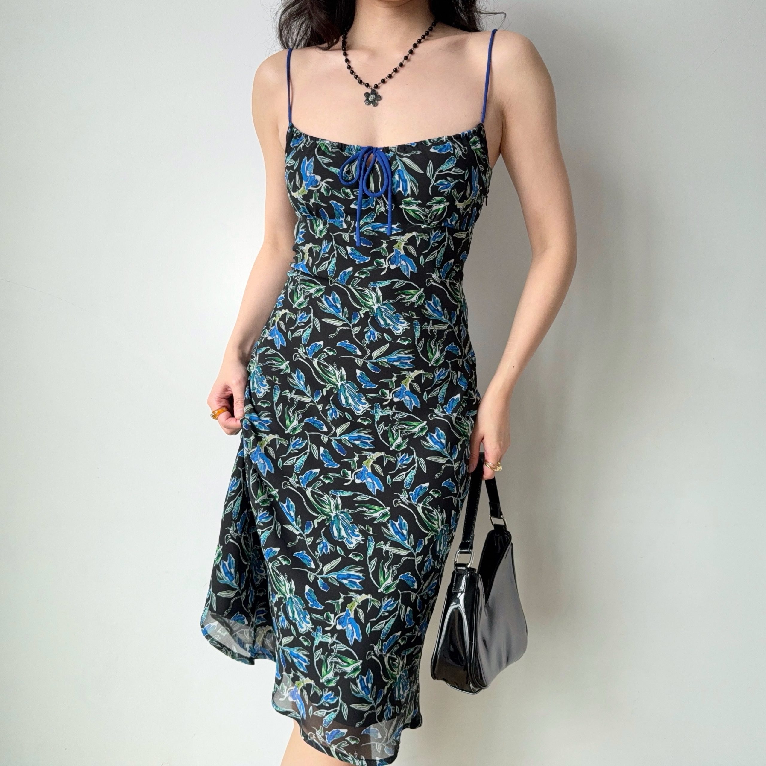 Vintage Print Cami Dress - Mid-Length Vacation Dress for Women - Retro Style Summer Dress - Ideal for Travel and Casual Outings Vintage Print Cami Dress - Mid-Length Vacation Dress for Women - Retro Style Summer Dress - Ideal for Travel and Casual Outings