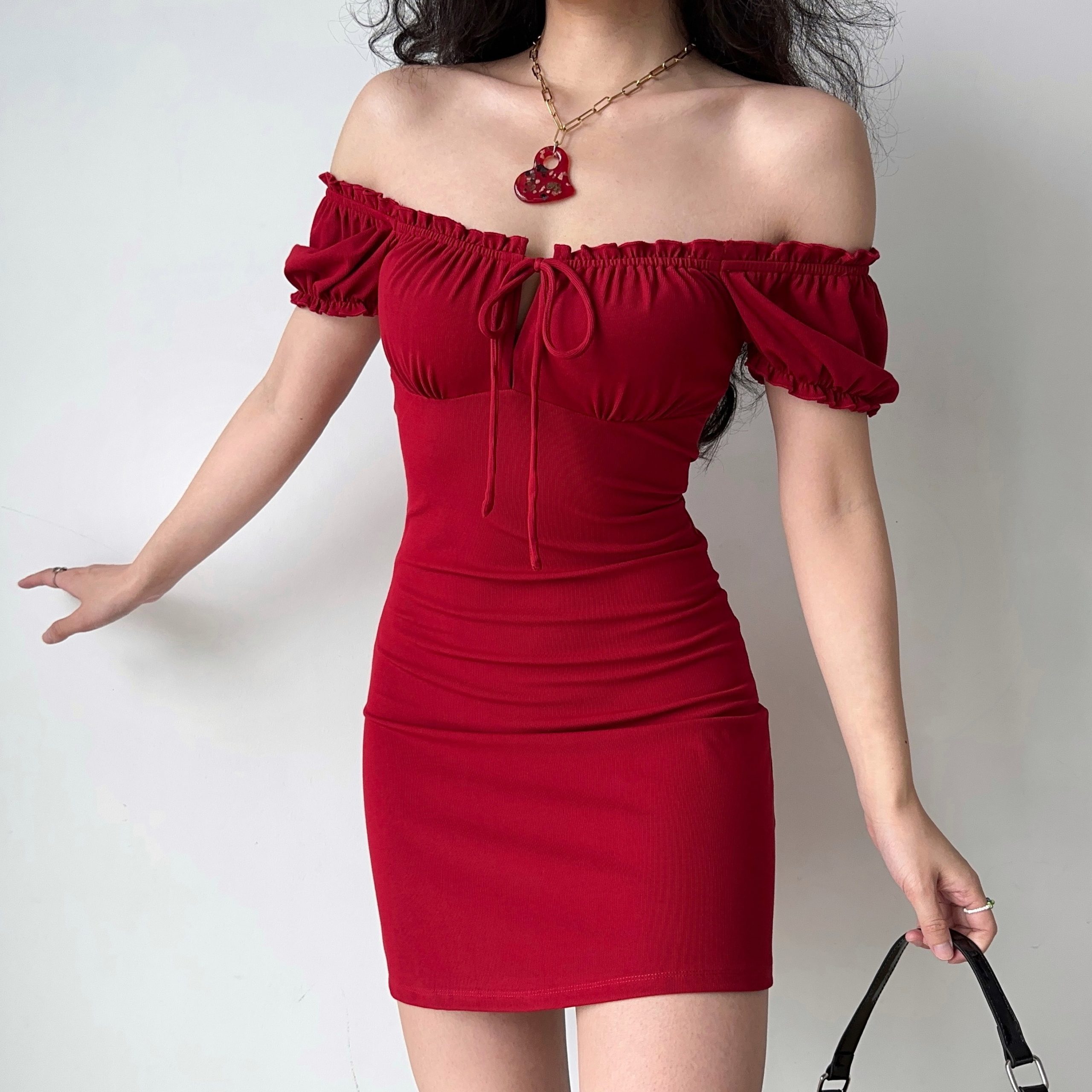 Vintage Red Square Neck Tie Dress with Puff Sleeves - Slim Fit Bodycon Mini Skirt for a Chic Y2K Look Vintage Red Square Neck Tie Dress with Puff Sleeves - Slim Fit Bodycon Mini Skirt for a Chic Y2K Look