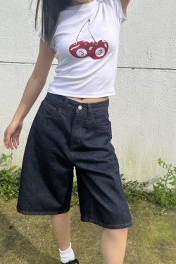 Vintage Street Style Five-Point Denim Shorts for Women, Slim Fit Boyfriend Capris, Casual American Fashion, Summer Essential