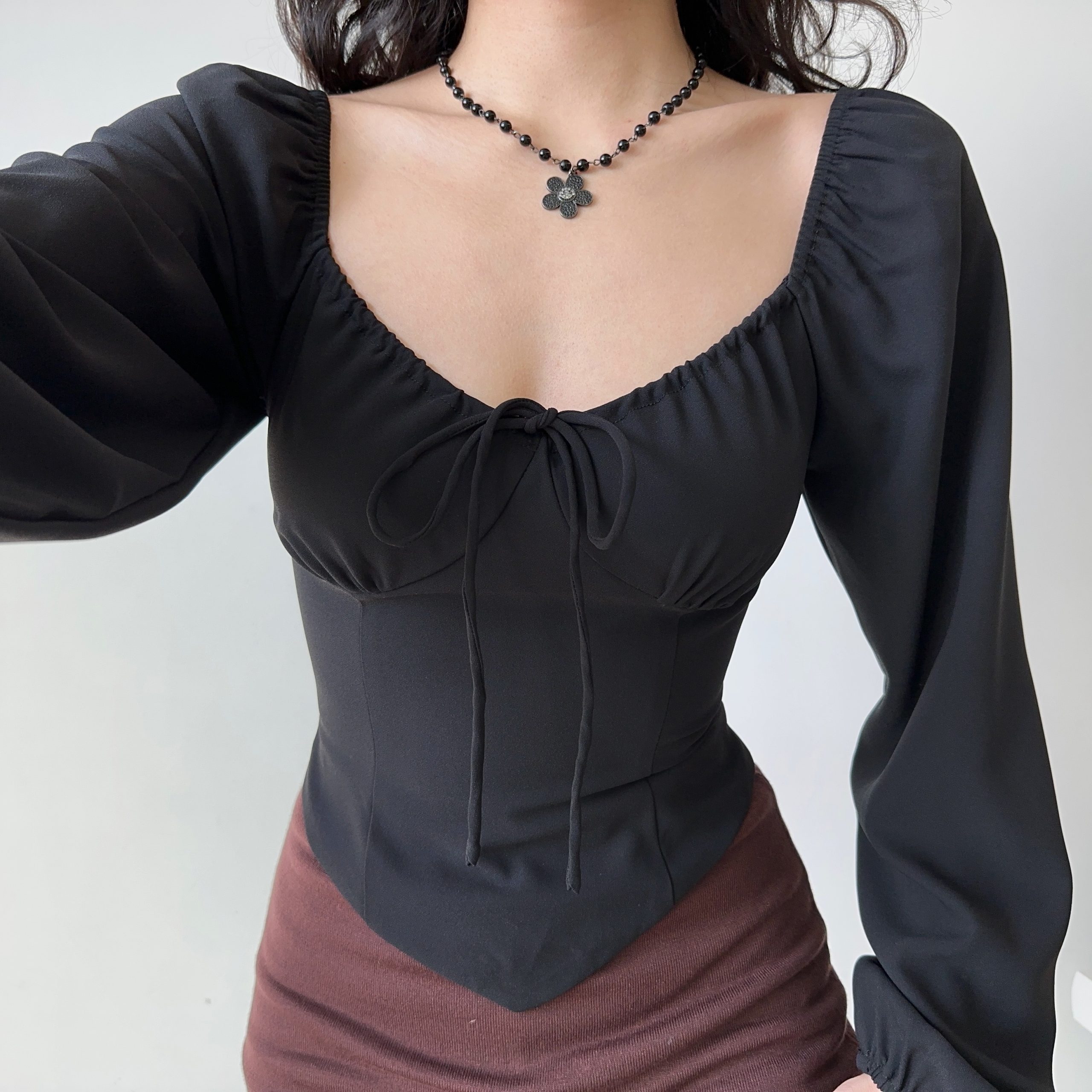 Vintage Waist-Cinching Lantern Sleeve Long Sleeve Shirt for Women - Slim Fit Flattering Top for Spicy Girls, Y2K Inspired Fashion Vintage Waist-Cinching Lantern Sleeve Long Sleeve Shirt for Women - Slim Fit Flattering Top for Spicy Girls, Y2K Inspired Fashion