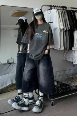 Vintage Washed Distressed Racing Style Cracked Letter Print Loose Heavyweight Short-Sleeve T-Shirt for Men and Women