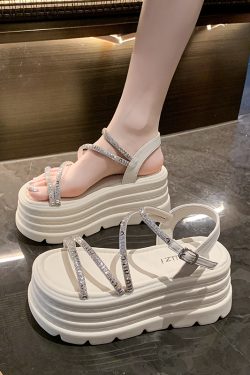 Women's 8cm Thick-Soled Height-Increasing Roman Sandals, Soft-Sole Fairy Beach Shoes for Summer 2025 Outdoor Style